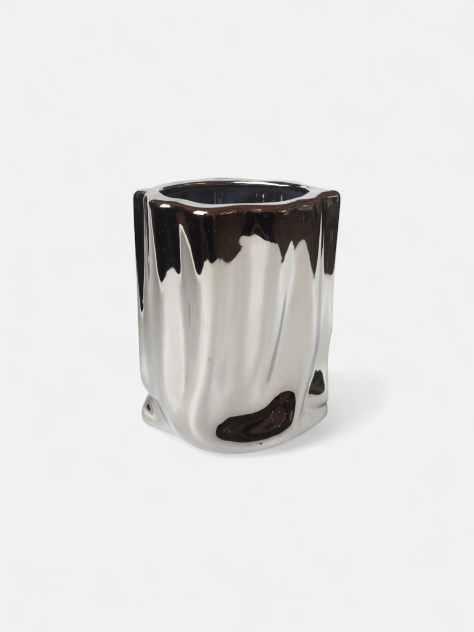 Soemi | Metal vase