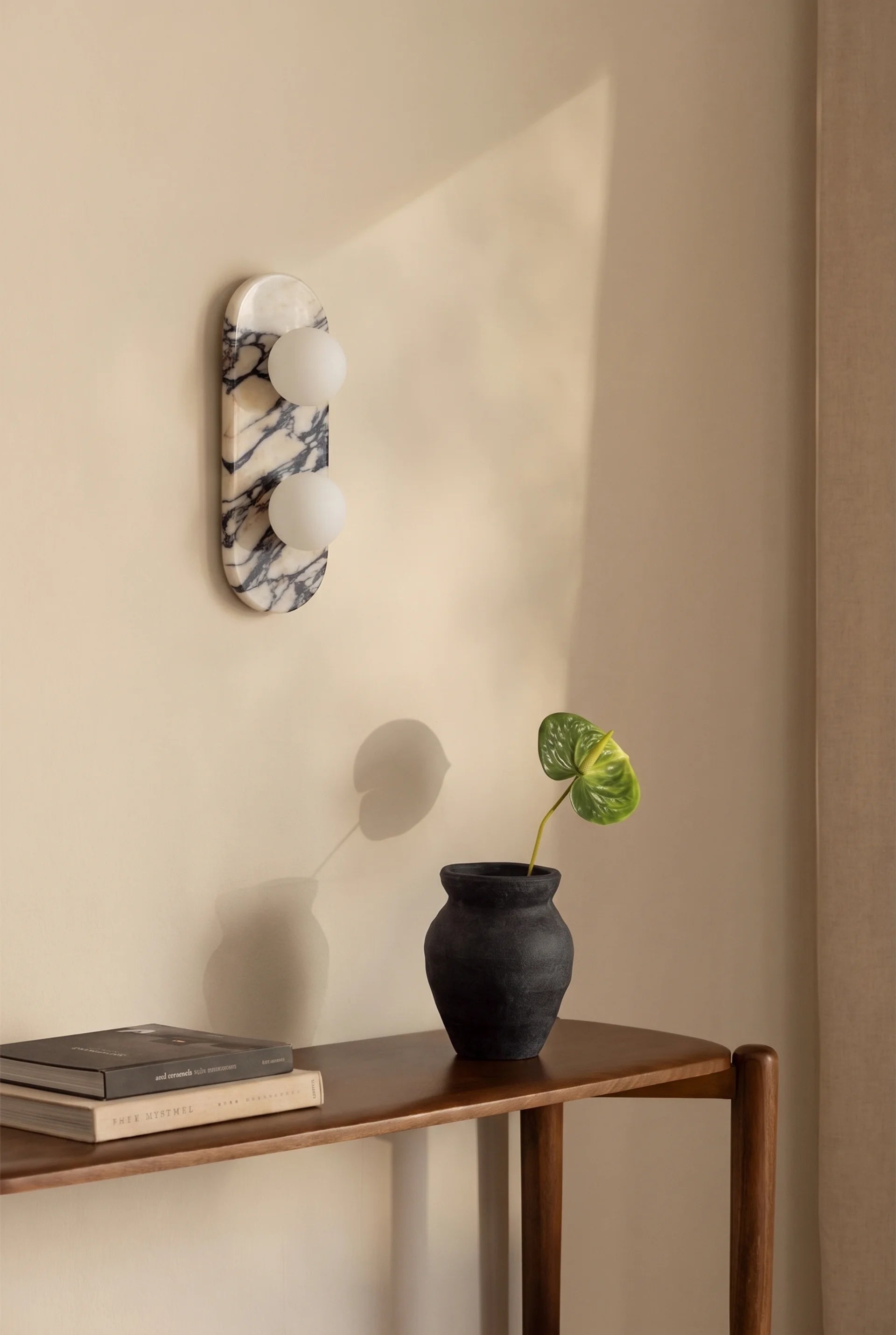 Gine | Marmeren wandlamp