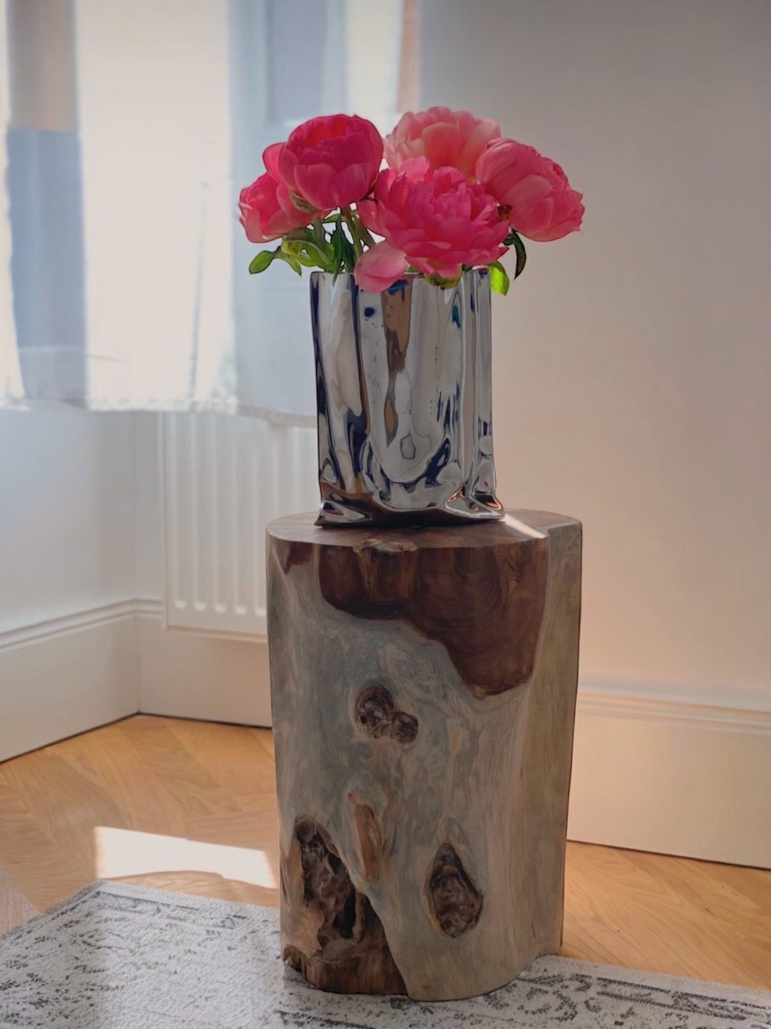 Soemi | Metal vase