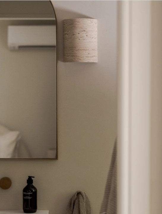 Miona | Travertine wandlamp