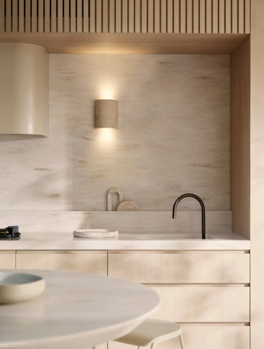 Miona | Travertine wandlamp