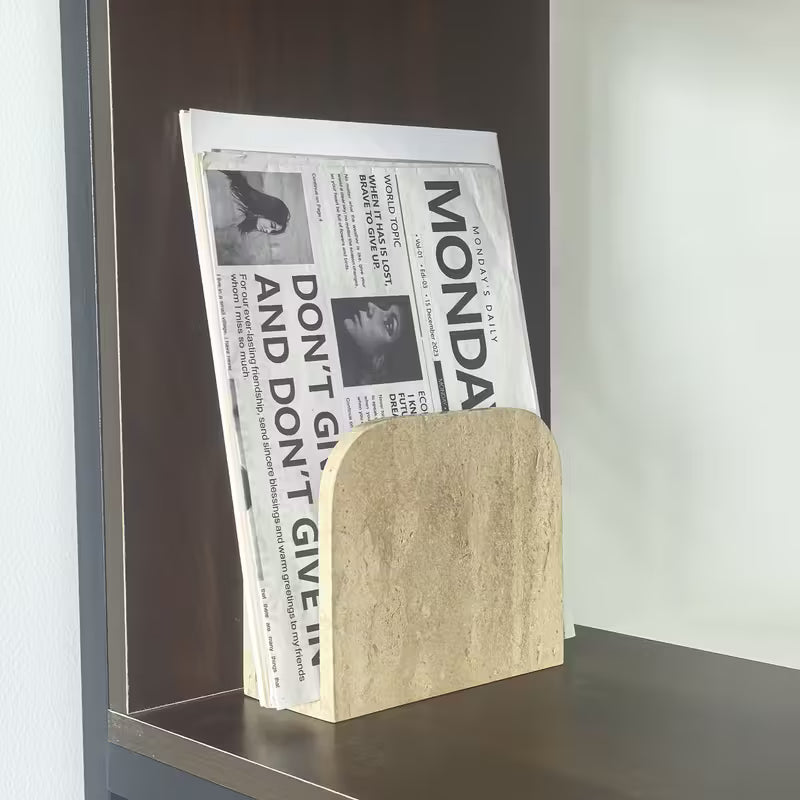 Ero | Travertijn boekenhouder