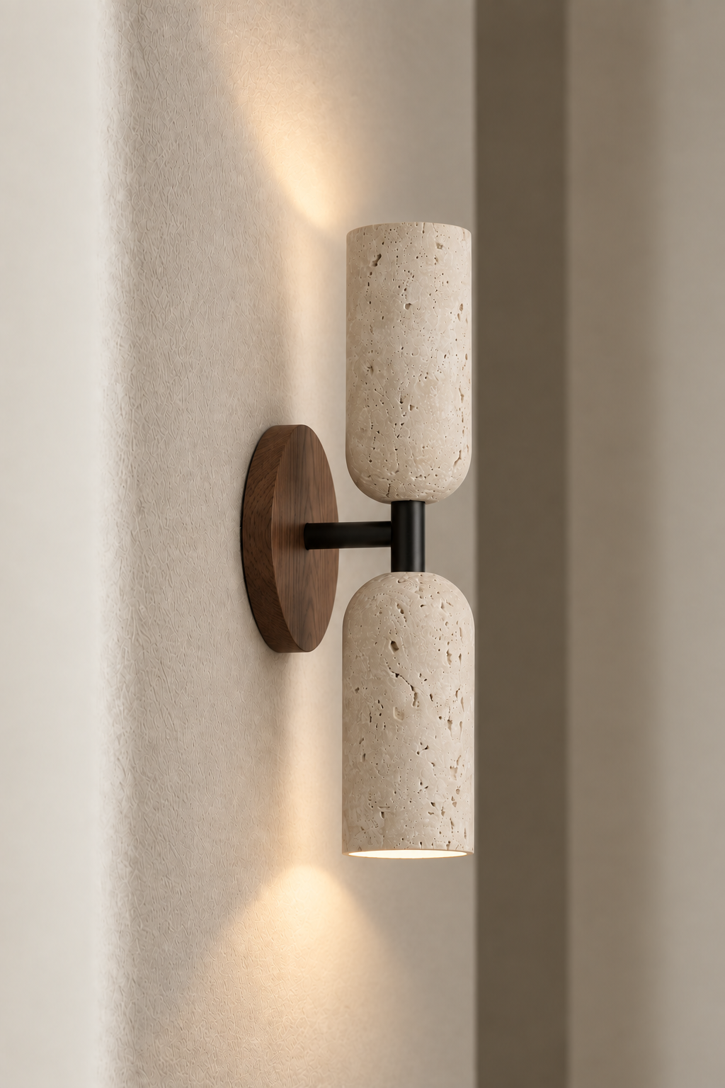 Firosa | Noten travertine wandlamp