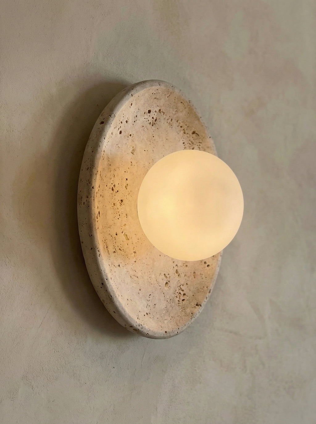 Lamine | Travertine wandlamp
