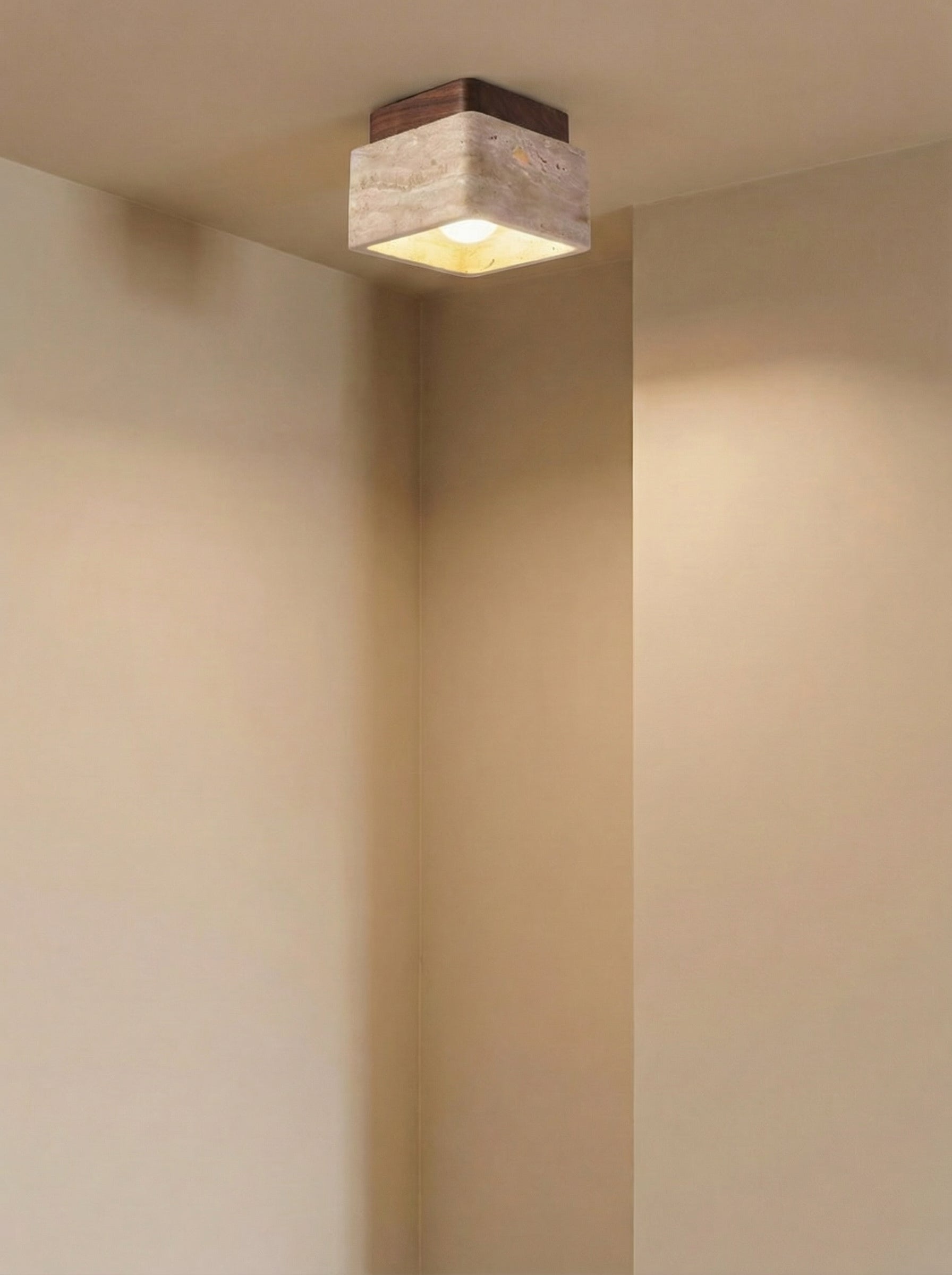 Mito | Travertine vierkante noten plafondlamp