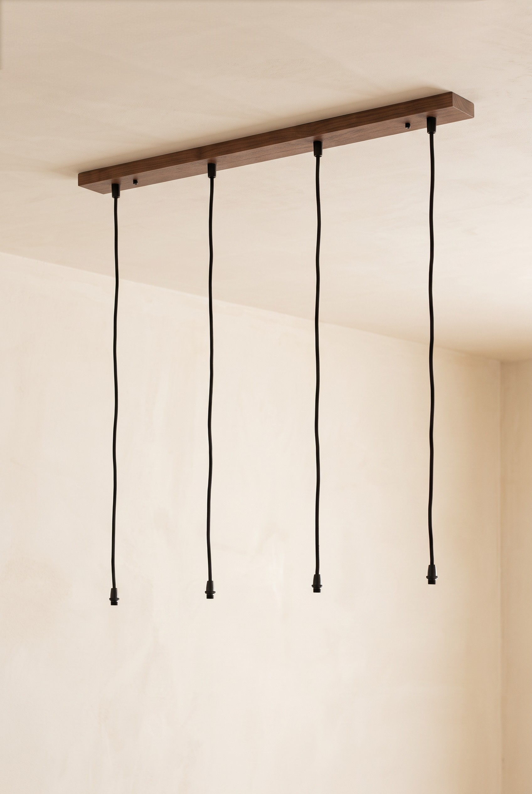 Stijlvolle Houten Plafondplaat (4-lichts) – Creëer je eigen unieke hanglamp