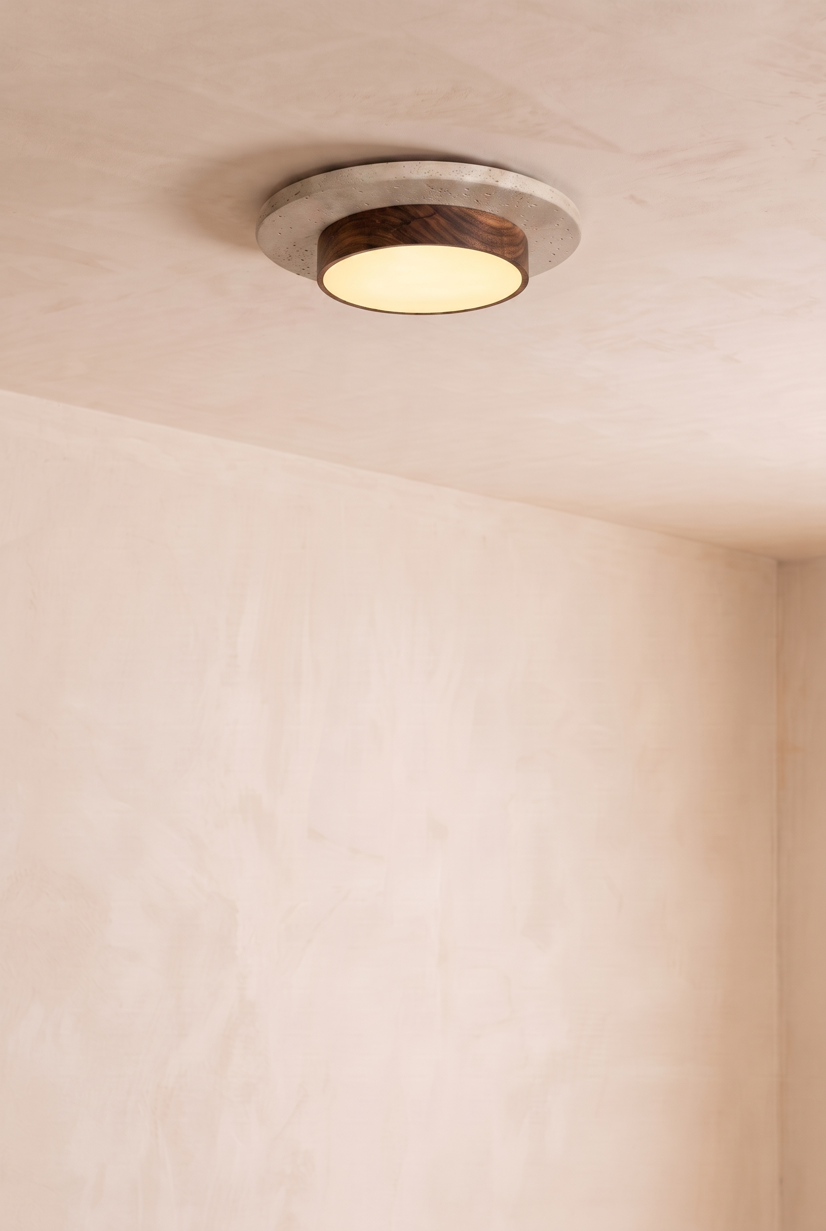 Soraia | Ronde Travertine plafondlamp Noten