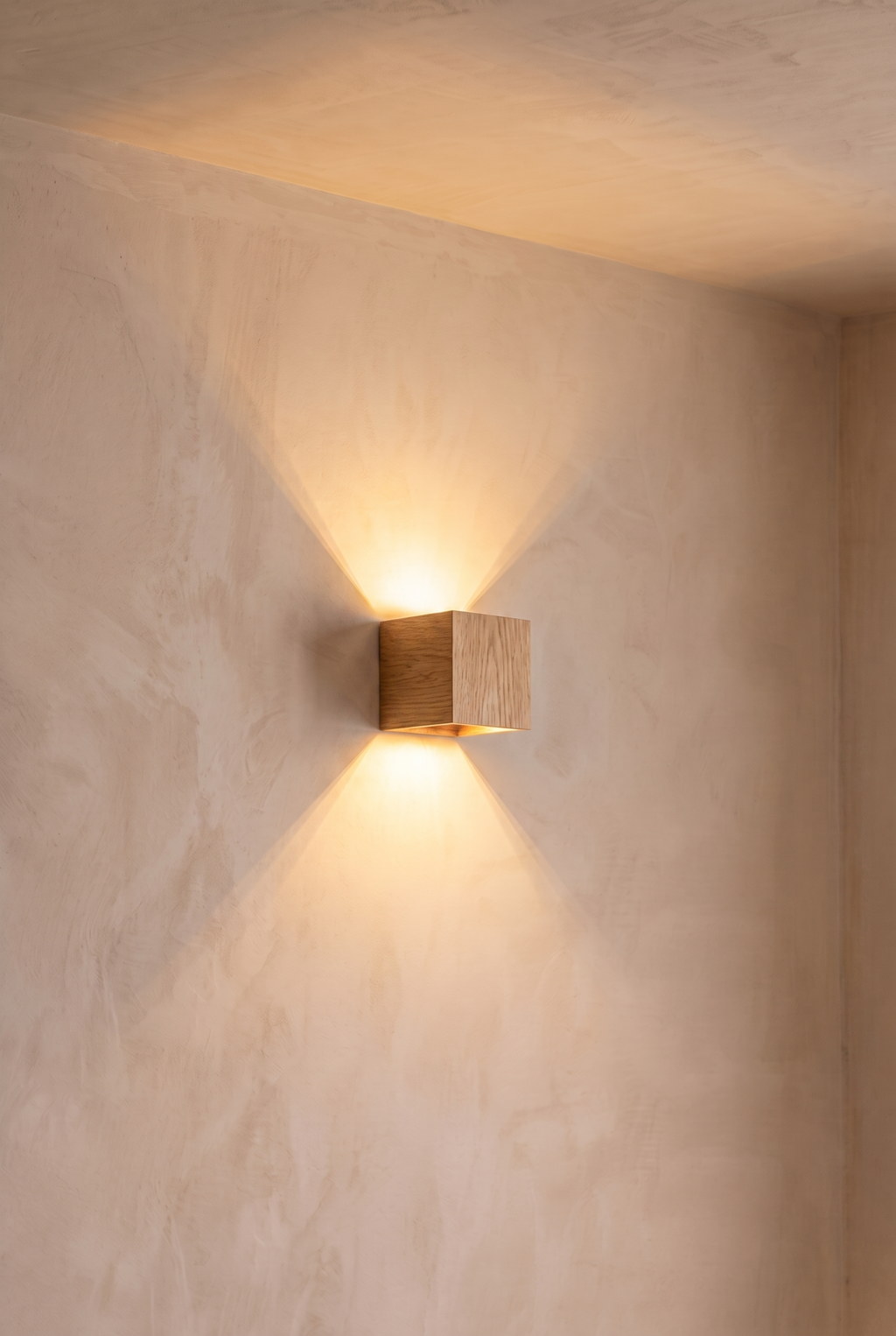 Merlis | wandlamp eikenlook