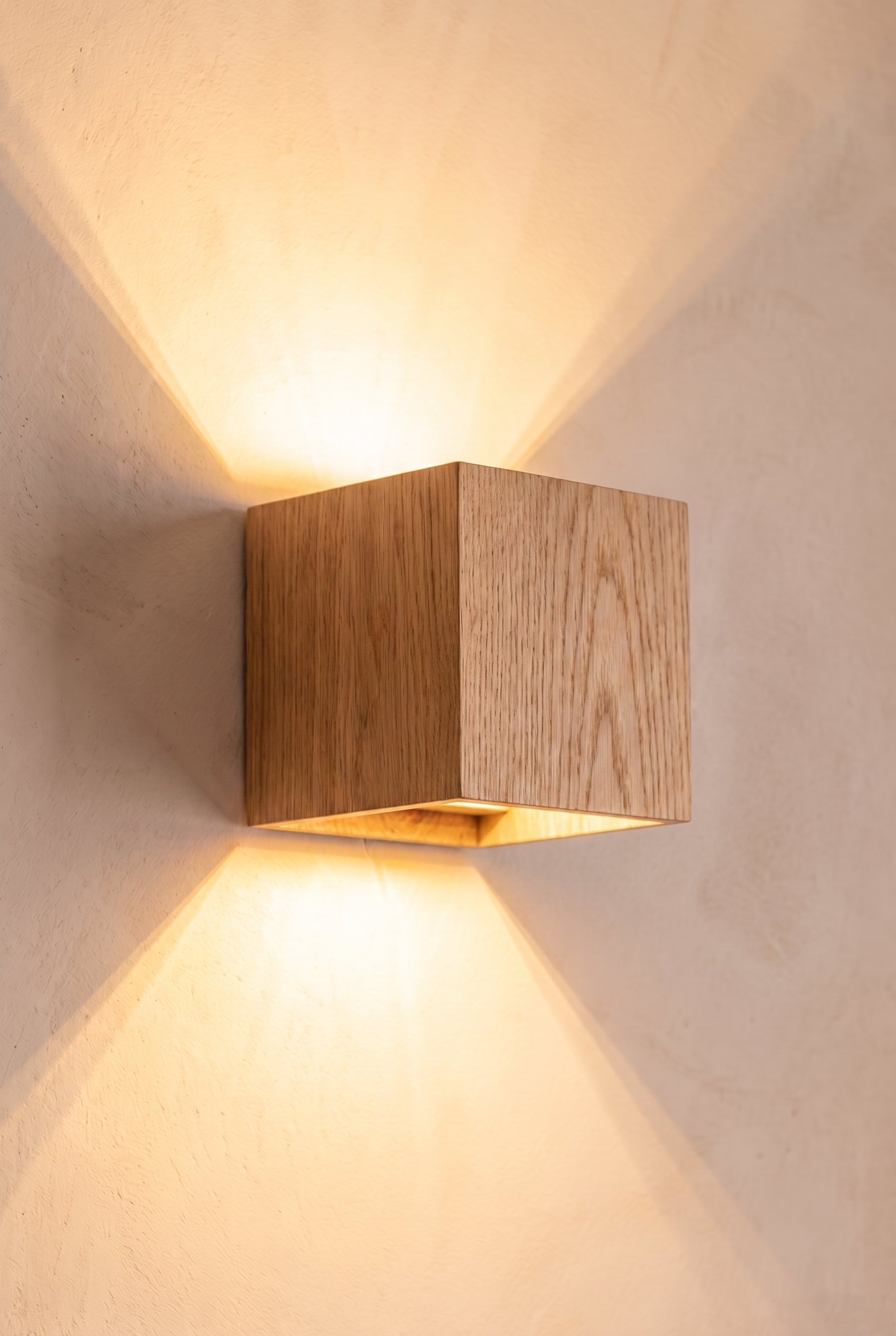 Merlis | wandlamp eikenlook