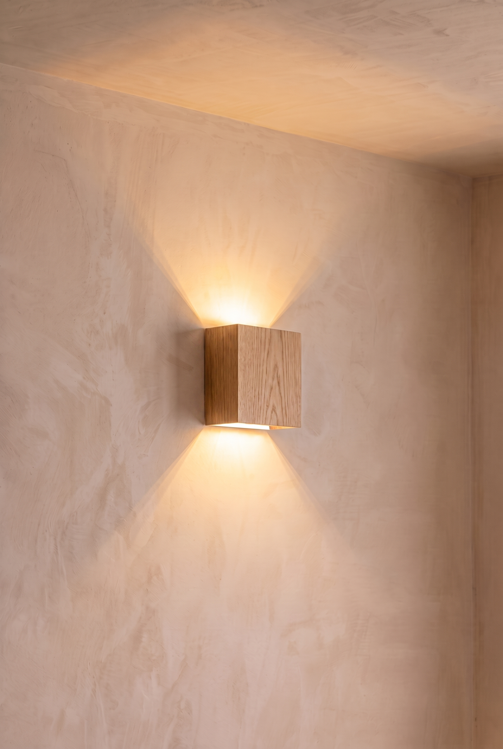 Merlis | wandlamp eikenlook