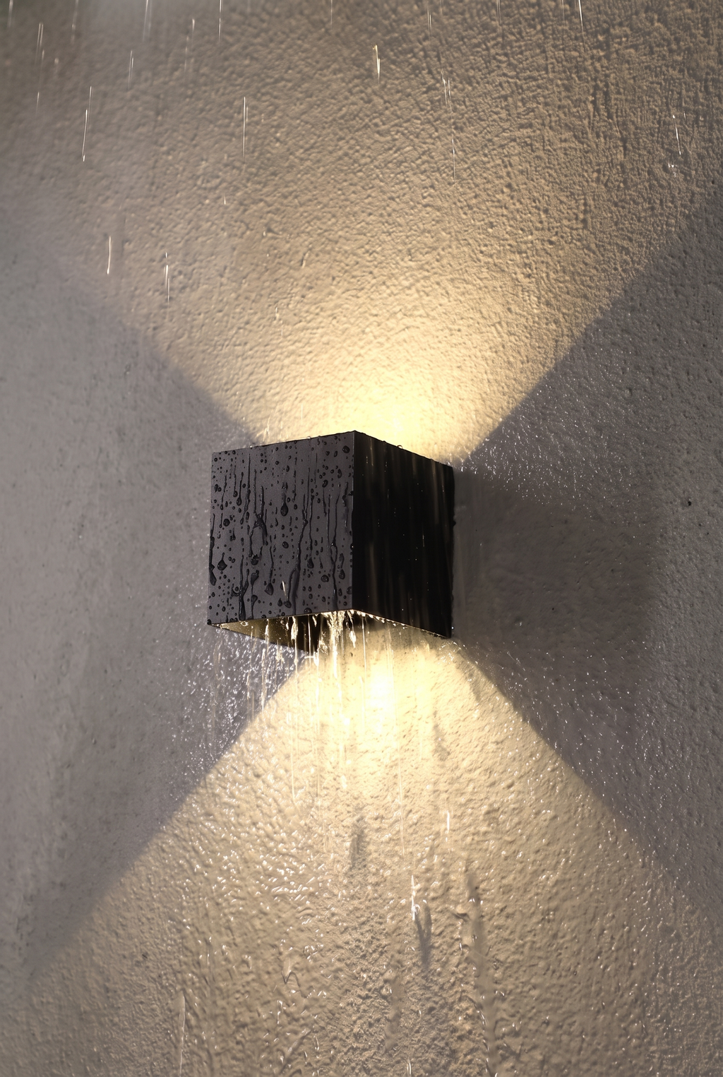Merlis | wandlamp zwart in/outdoor