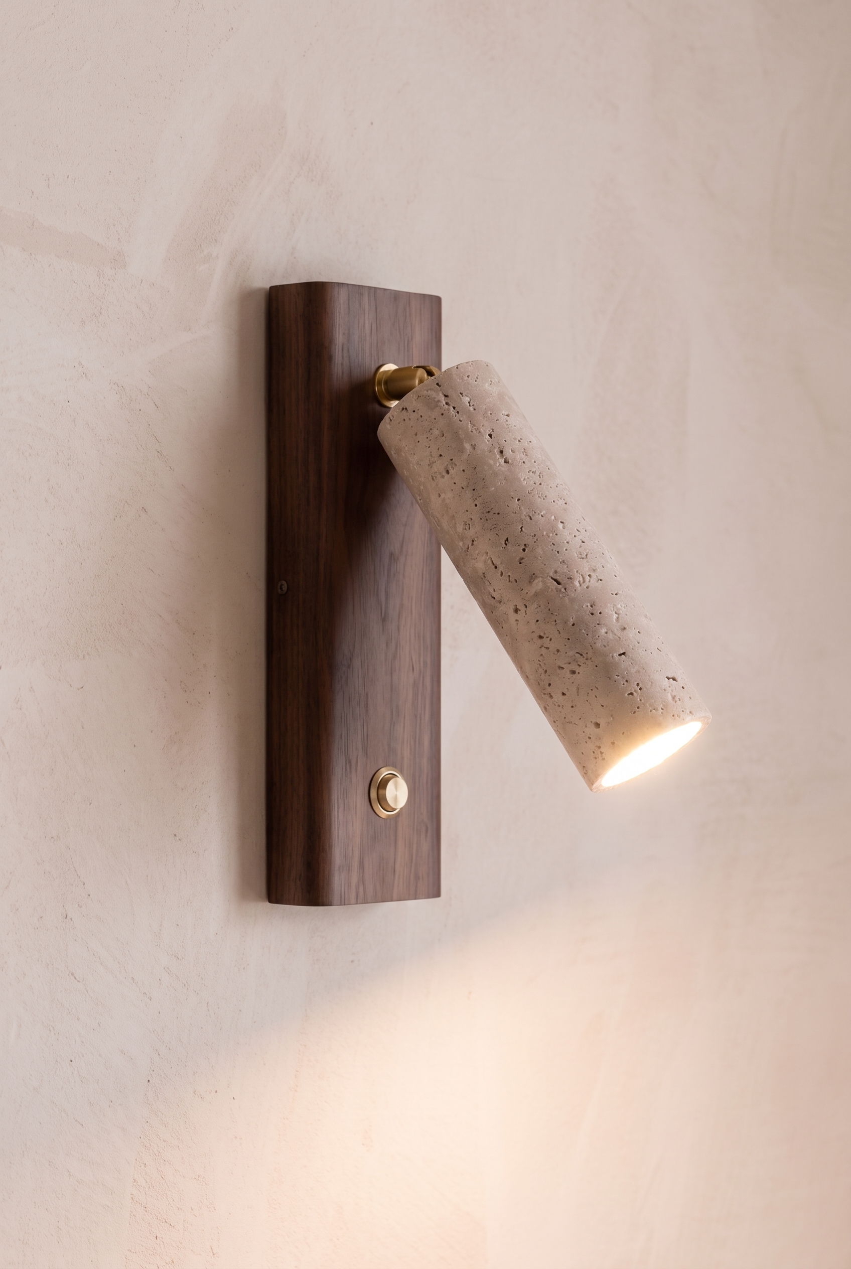 Valen | Wandlamp Travertine en noten