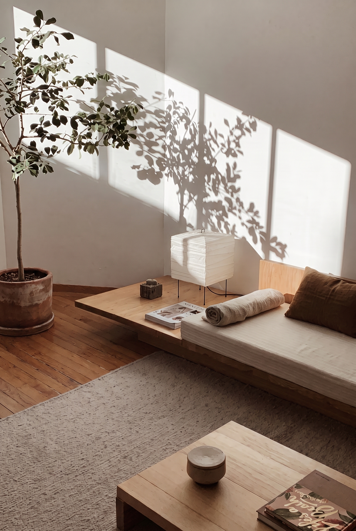 Mito | Travertine ceiling lamp