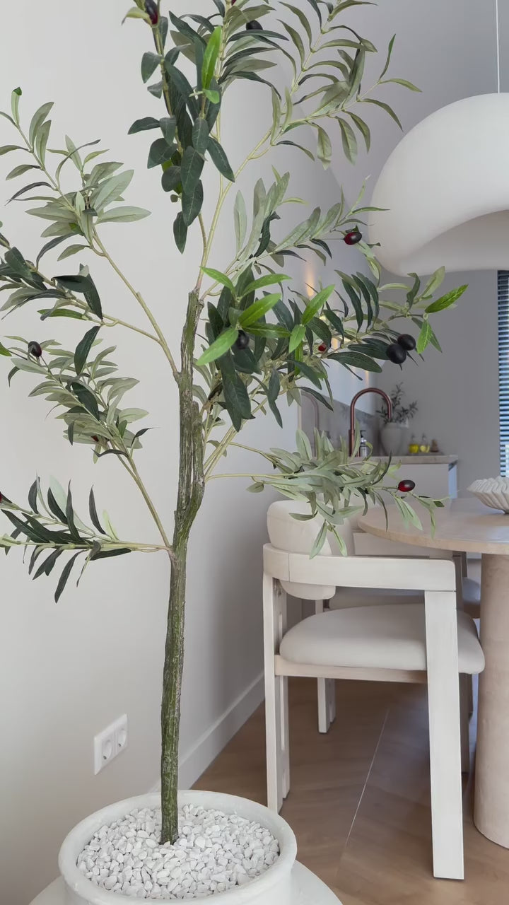 Suusi | betonnen hanglamp in