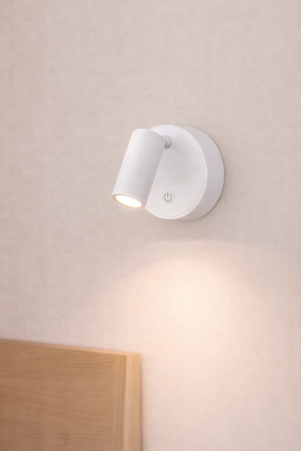 Numila | Plakbare Oplaadbare wandlamp