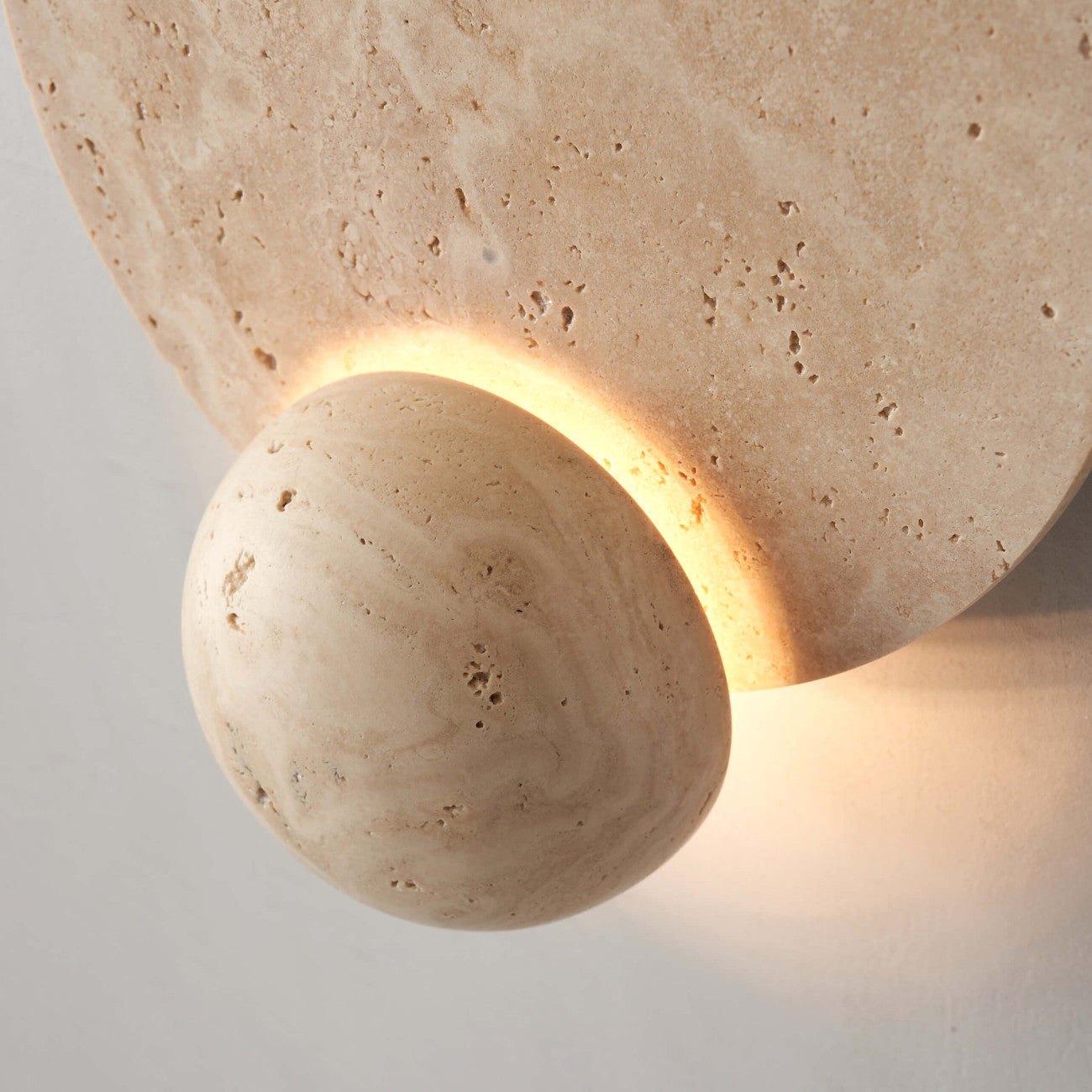 Anua | Travertine ronde wandlamp